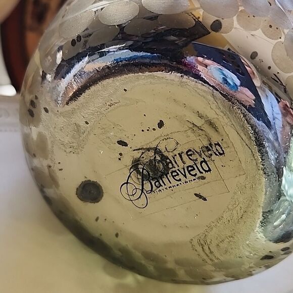 Barreveld International Nicely Weighted Mercury Glass Vase - Picture 5 of 7